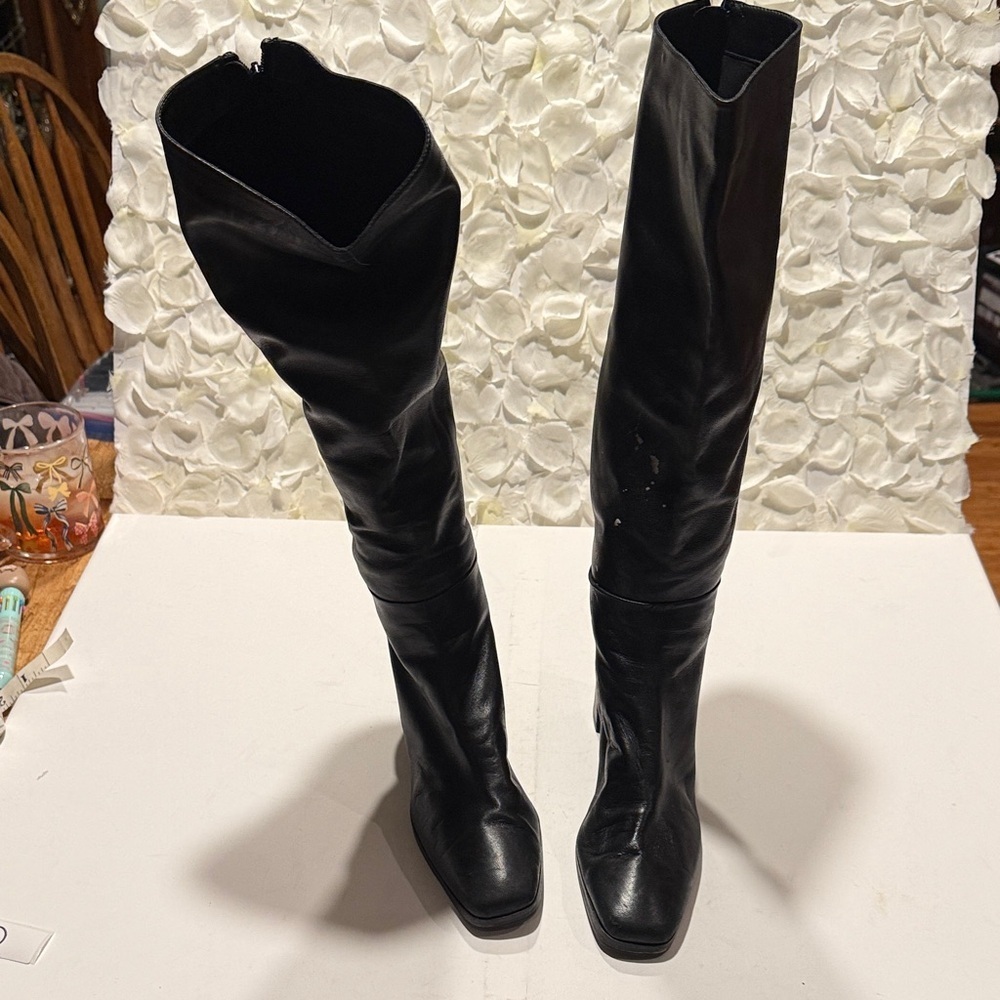 Stuart Weitzman Black Under the Knee Boots - Picture 4 of 7